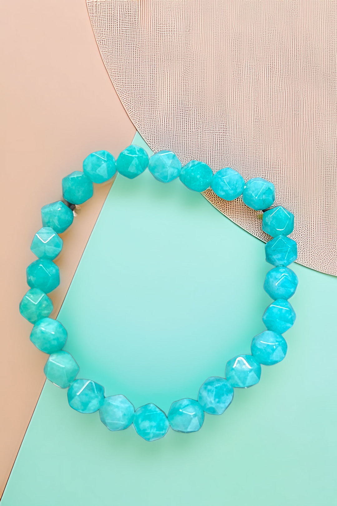 Turquoise beaded bracelet with faceted turquoise stones