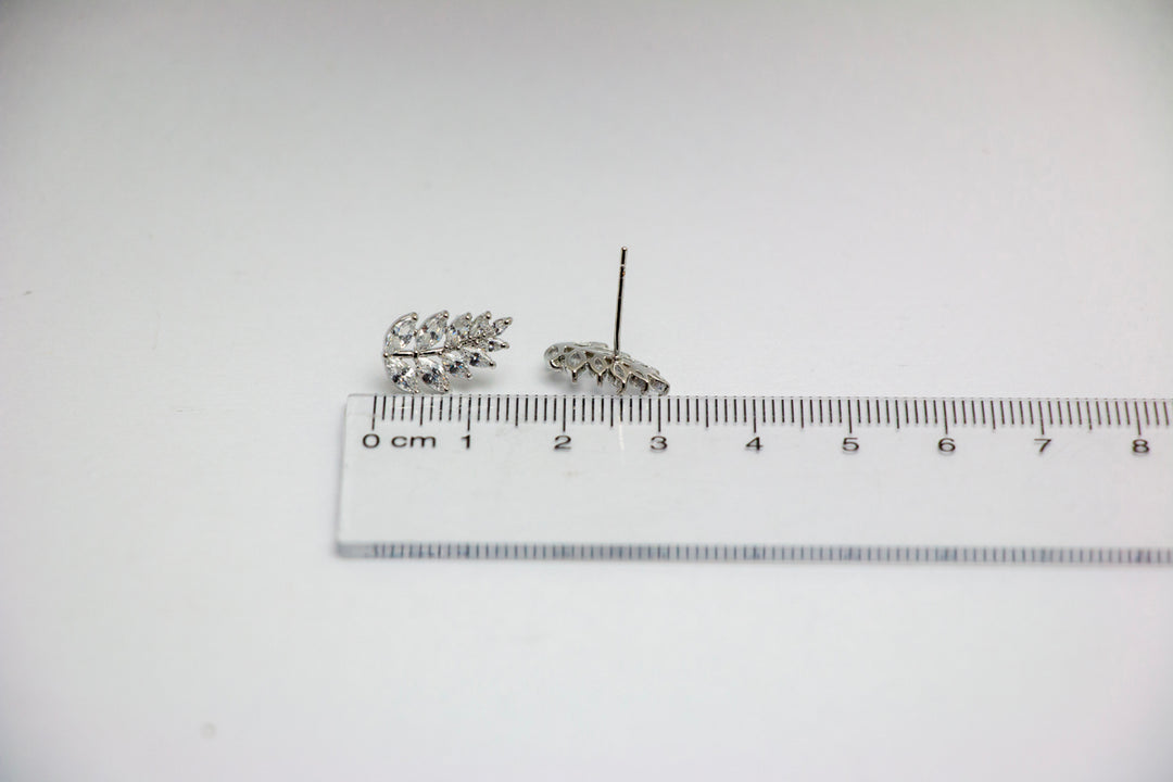 Crystal leaf earrings with sizing ruler