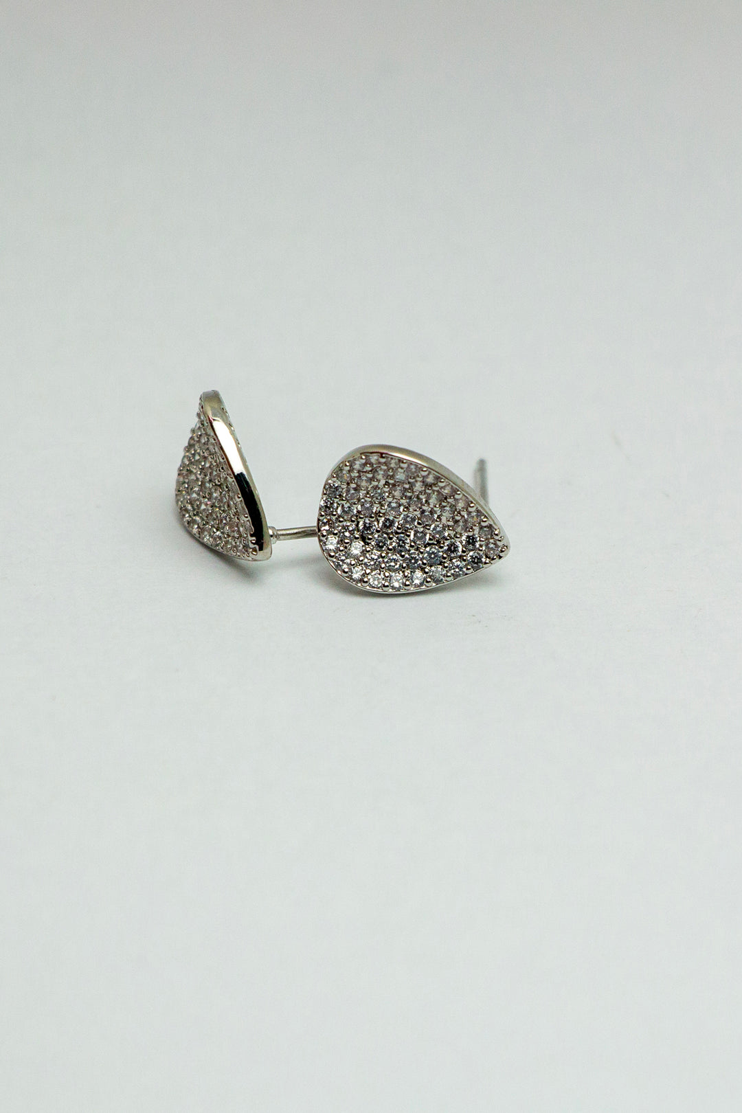 Side angle of teardrop earrings