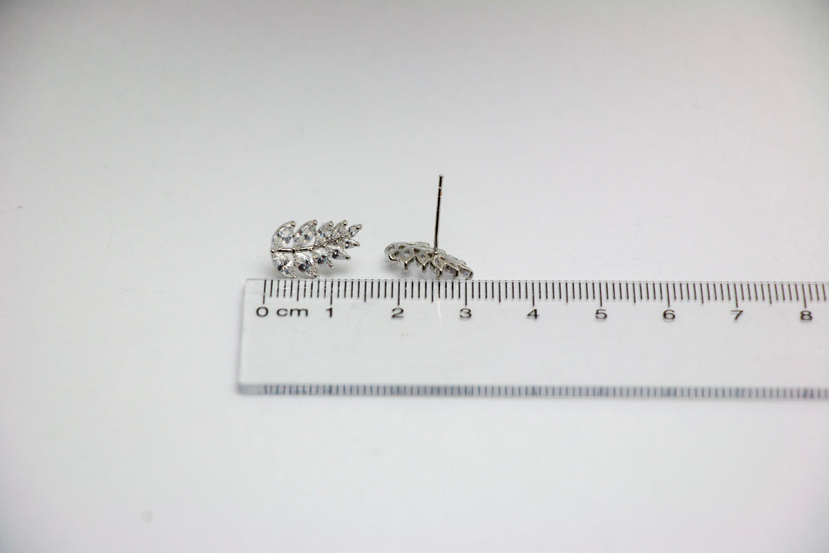 Crystal leaf earrings with sizing ruler